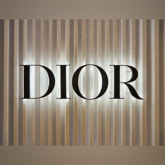 DIOR - Picture 5 of 5